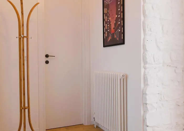 Cavana Cosy With Garden Near The Sea Appartement Trieste