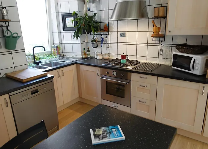 Appartement Cavana Cosy With Garden Near The Sea