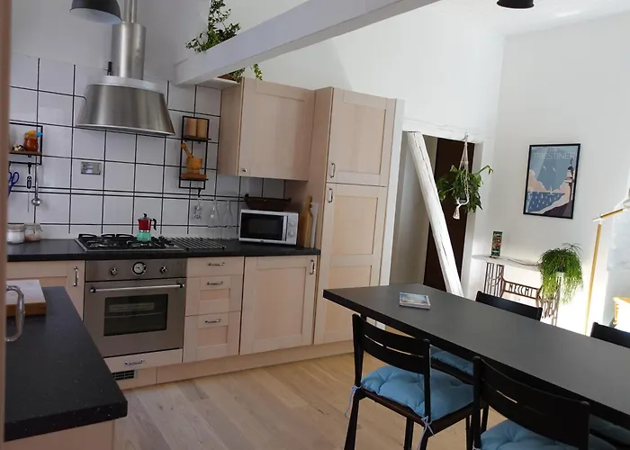 Cavana Cosy With Garden Near The Sea Trieste